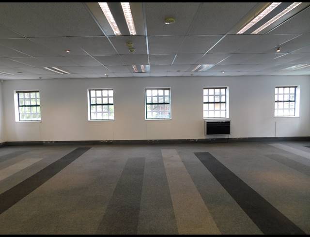 377M² OFFICE TO LET IN ROSEBANK